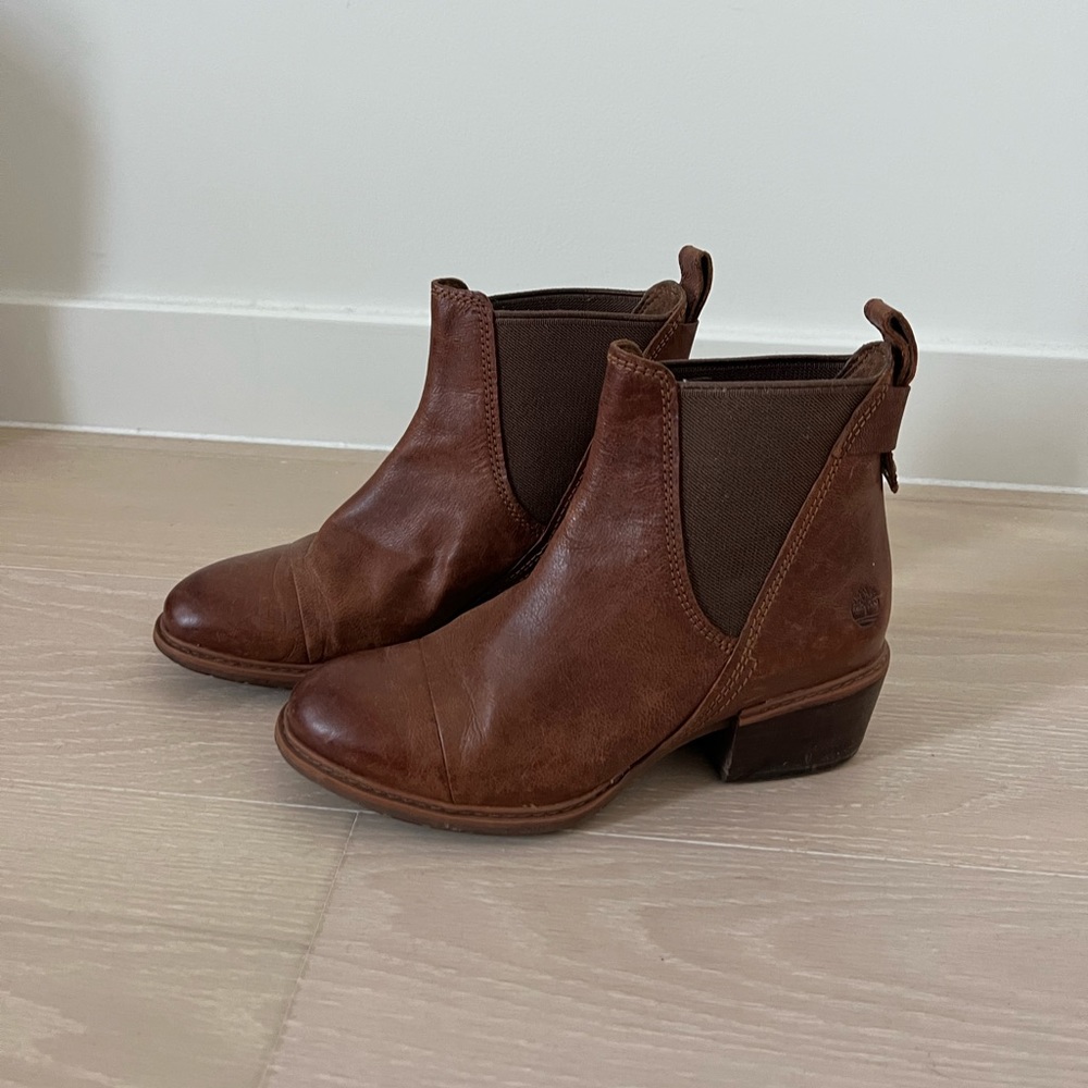 Timberland brown leather chelsea boot